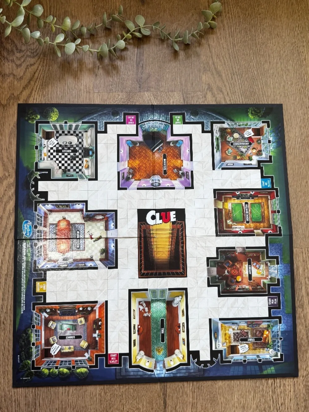 Hasbro Clue Classic Mystery Board Game Complete A5826